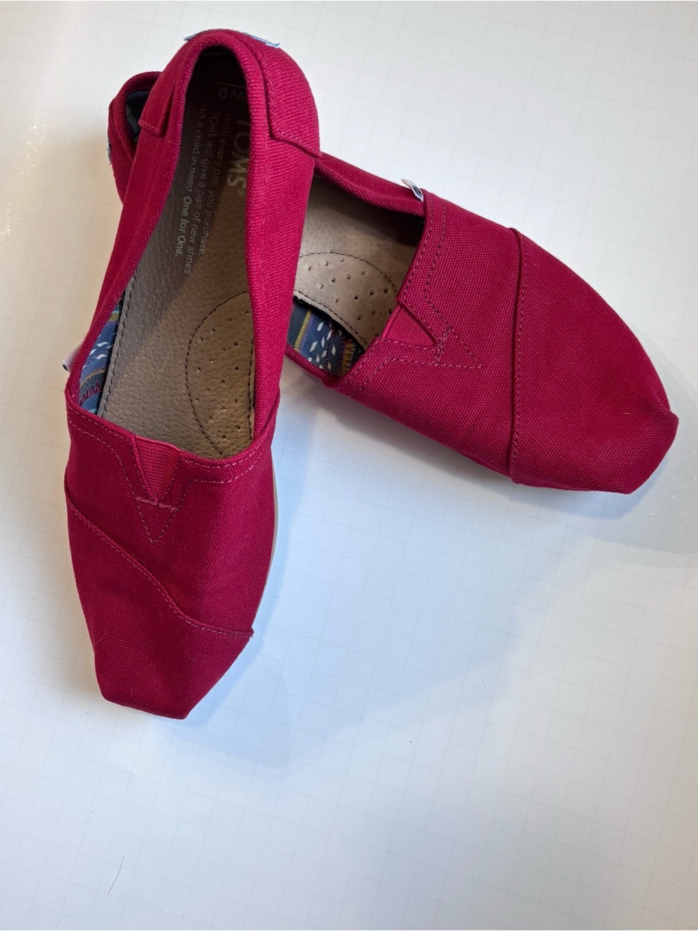TOMS Classic Alpargata Canvas Slip-On Shoes Pink/Red Women’s Size 9